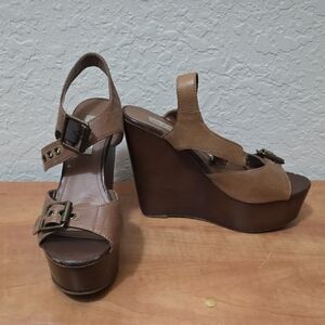 Steve Madden Brown Wedge Sandals 7.5